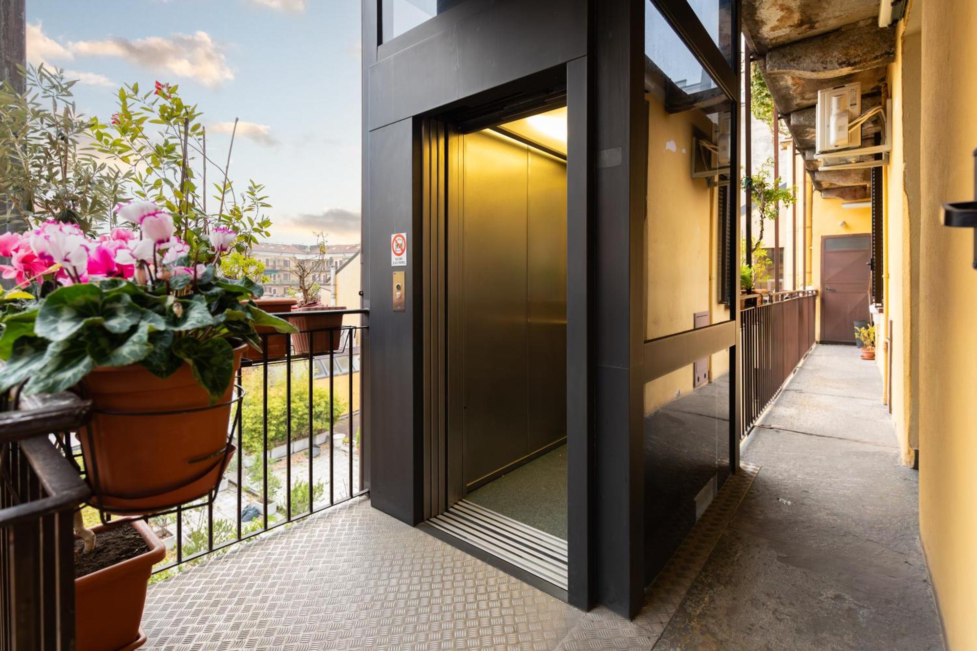 Salone Del Mobile-Duomo-Citylife In The Heart Of The City ميلان المظهر الخارجي الصورة